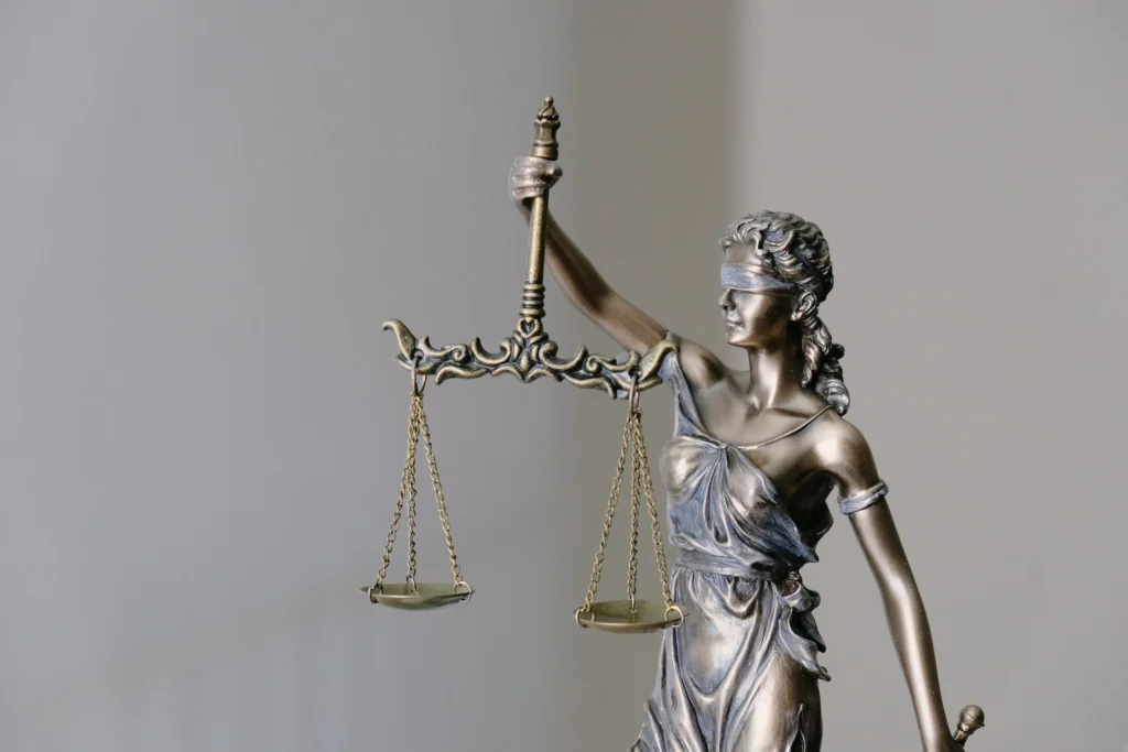 Judge statue