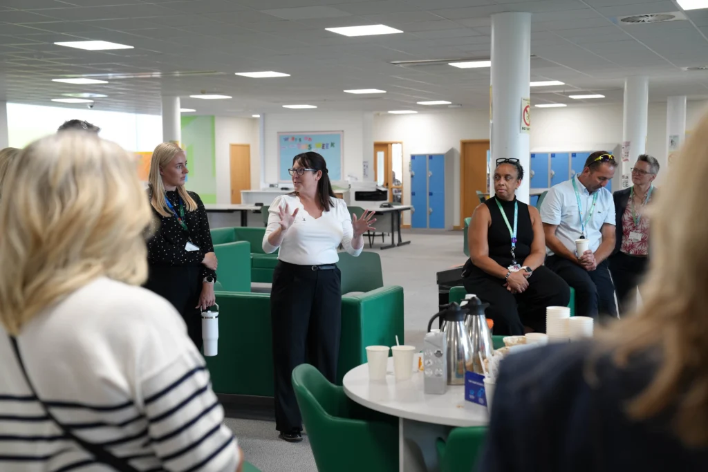 Signing of a Memorandum of Understanding between City of Bristol College and Bristol Airport